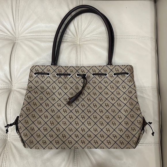 Dooney and Bourke Bag